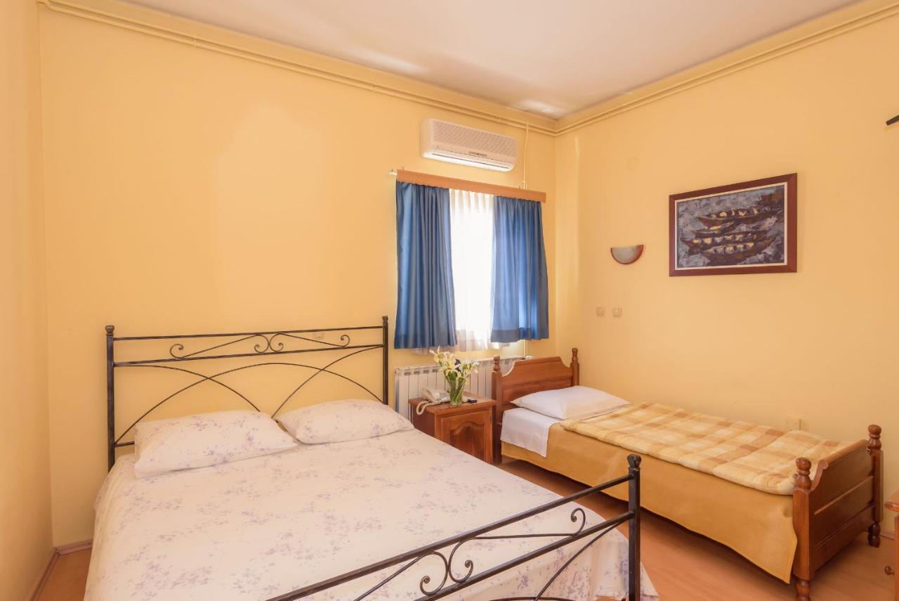 Bed and Breakfast Djudja I Mate Vid Exterior foto